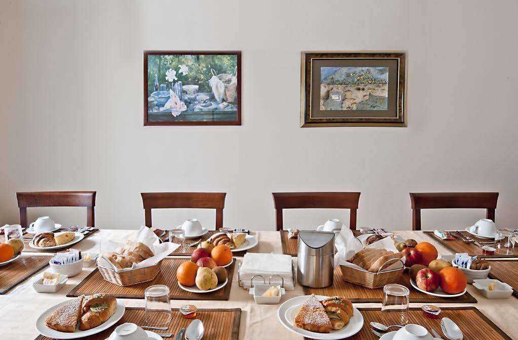 Panormus Hotel Палермо Екстериор снимка